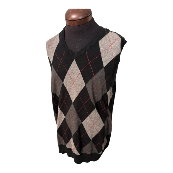 Old Navy Black Gray Red Argyle Men's M Classic Preppy V Neck Sweater Vest - Picture 1 of 8